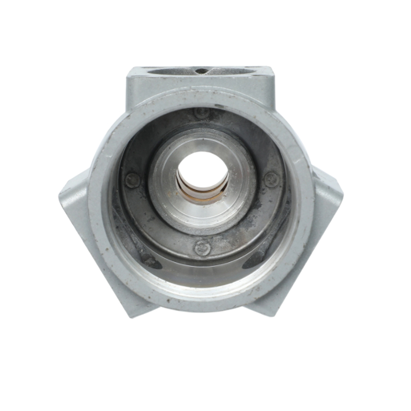 Reasons and solutions for mold and spots on the surface of aluminum alloy die-casting parts